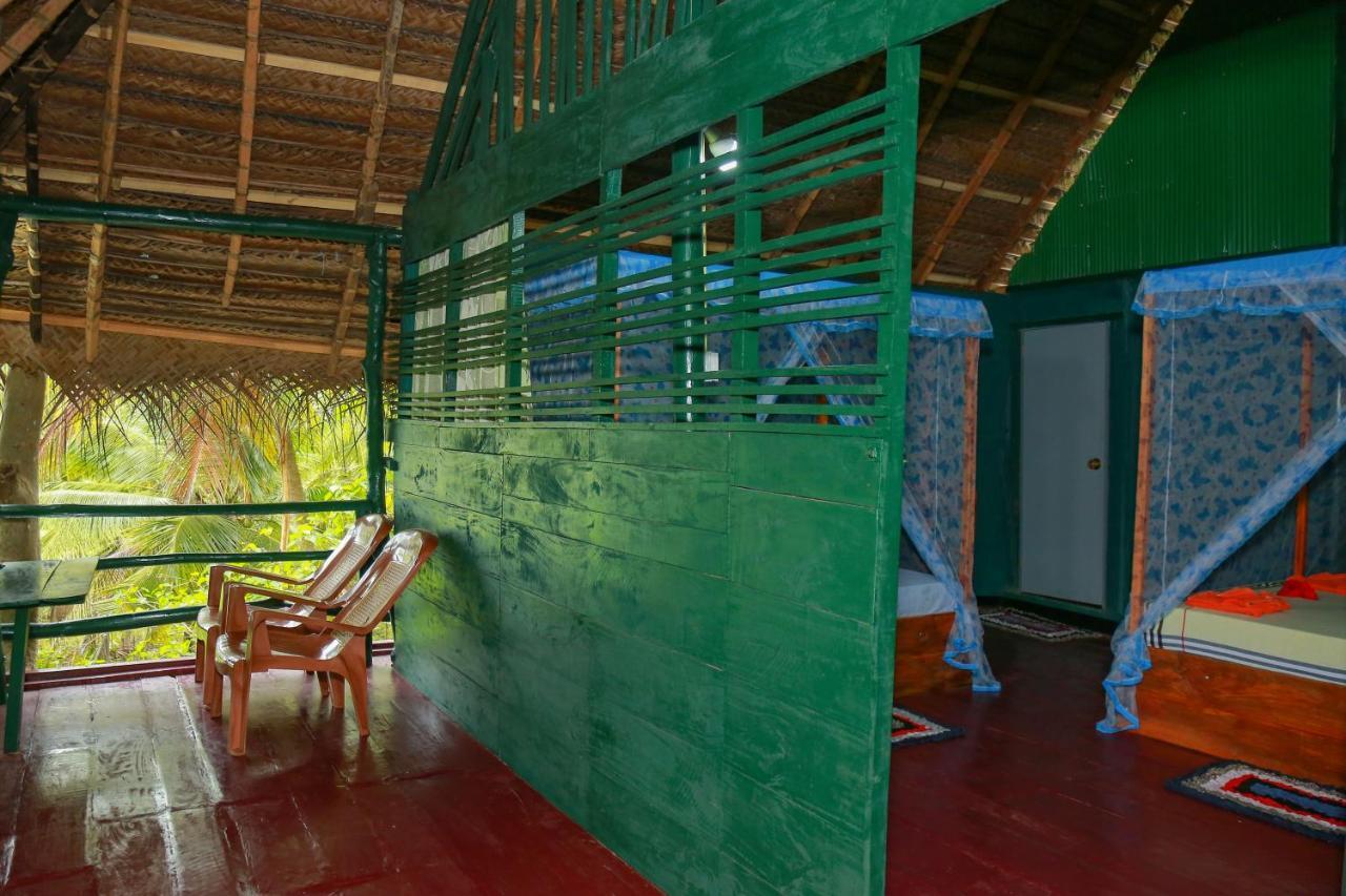 Lake Face Cabana Tissamaharama Exterior photo
